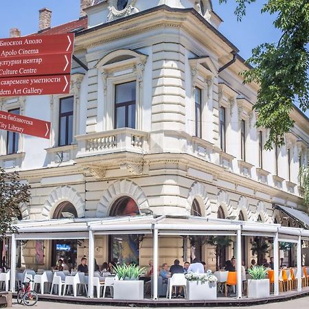 Hotel Grand Hedonist Pancevo Ngoại thất bức ảnh