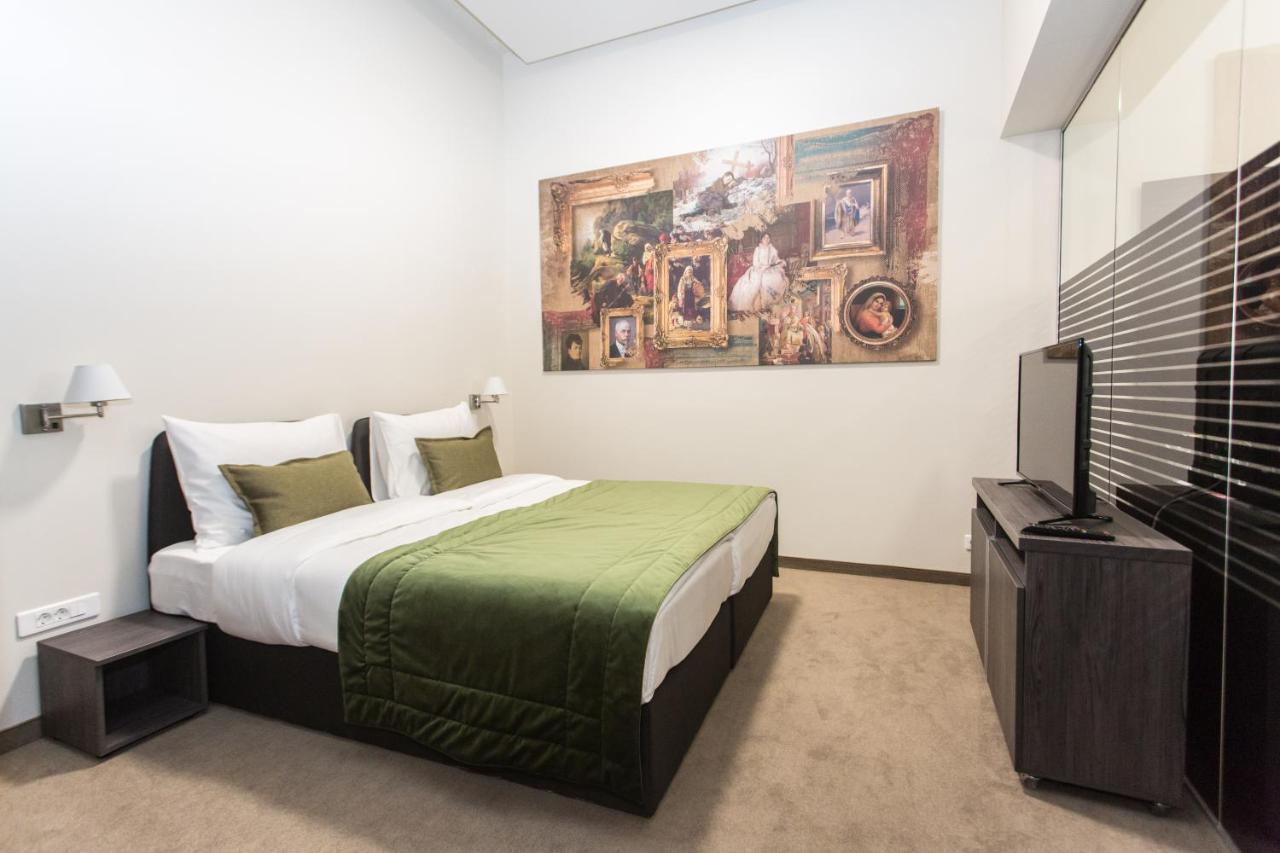 Hotel Grand Hedonist Pancevo Ngoại thất bức ảnh