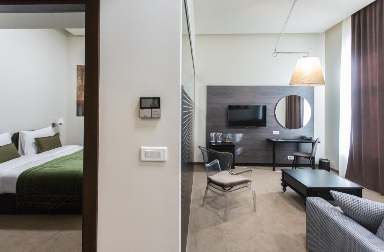 Hotel Grand Hedonist Pancevo Ngoại thất bức ảnh