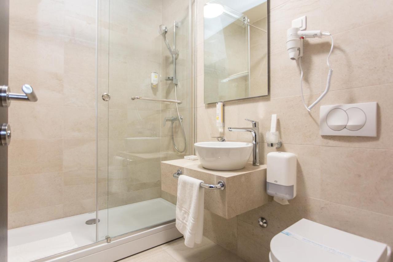 Hotel Grand Hedonist Pancevo Ngoại thất bức ảnh